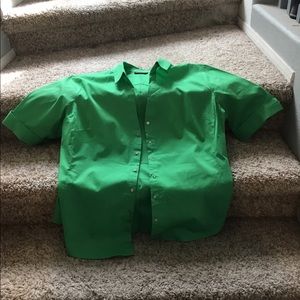 Women’s dress shirt